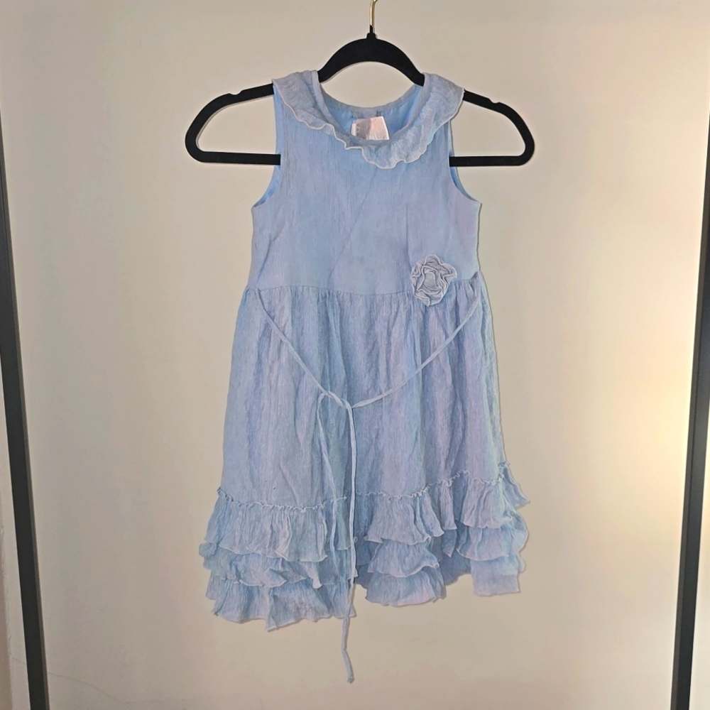 Girls dress